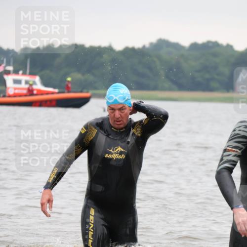 23.06.2024 - Viking Triathlon H.Heesch http://msf.ph/oto/6345971 23.06.2024 10:51:51 Schwimmen 479, 609 meine-sportfotos.de