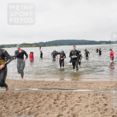 23.06.2024 - Viking Triathlon MichiJ http://msf.ph/oto/6345980 23.06.2024 10:40:16 Schwimmen 24, 136, 146, 204, 214, 230, 355, 648 meine-sportfotos.de