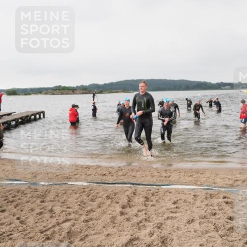 23.06.2024 - Viking Triathlon MichiJ http://msf.ph/oto/6345982 23.06.2024 10:40:17 Schwimmen 24, 136, 146, 214, 230, 355, 445, 648 meine-sportfotos.de