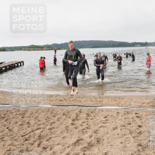 23.06.2024 - Viking Triathlon MichiJ http://msf.ph/oto/6345984 23.06.2024 10:40:18 Schwimmen 24, 136, 146, 214, 230, 355, 445, 648 meine-sportfotos.de