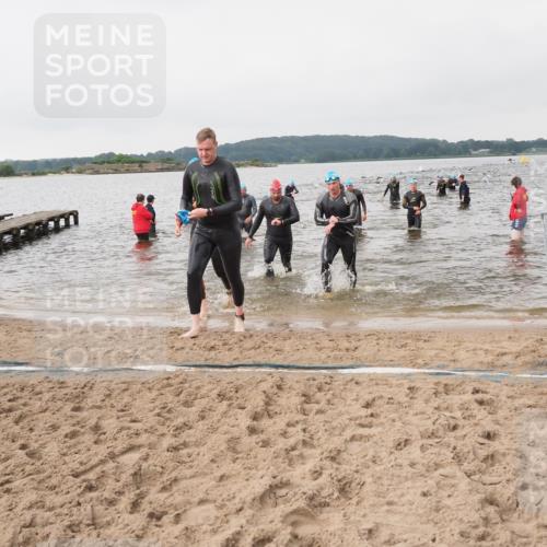 23.06.2024 - Viking Triathlon MichiJ http://msf.ph/oto/6345988 23.06.2024 10:40:18 Schwimmen 24, 136, 146, 214, 230, 355, 445, 648 meine-sportfotos.de