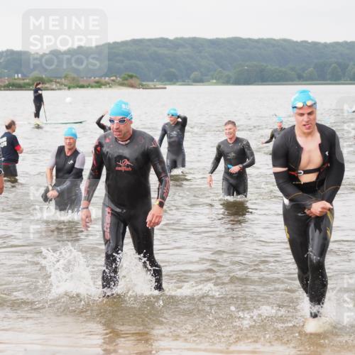 23.06.2024 - Viking Triathlon MichiJ http://msf.ph/oto/6346016 23.06.2024 10:40:27 Schwimmen 102, 146, 355, 374, 445, 484 meine-sportfotos.de