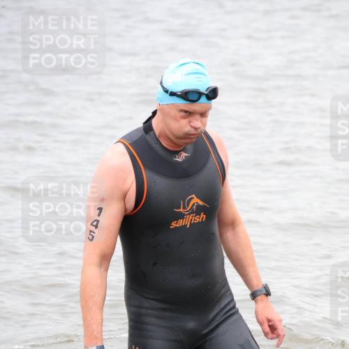 23.06.2024 - Viking Triathlon H.Heesch http://msf.ph/oto/6346023 23.06.2024 10:52:54 Schwimmen 145, 444, 481 meine-sportfotos.de