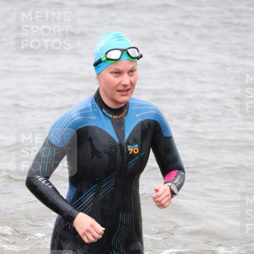 23.06.2024 - Viking Triathlon H.Heesch http://msf.ph/oto/6346024 23.06.2024 10:52:58 Schwimmen 145, 444, 481 meine-sportfotos.de