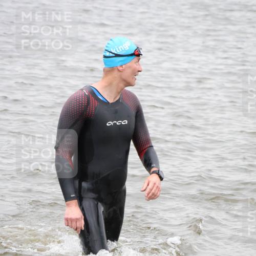 23.06.2024 - Viking Triathlon H.Heesch http://msf.ph/oto/6346079 23.06.2024 10:53:51 Schwimmen  meine-sportfotos.de