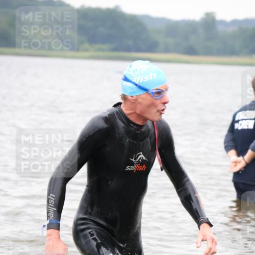 23.06.2024 - Viking Triathlon H.Heesch http://msf.ph/oto/6346083 23.06.2024 10:54:12 Schwimmen 154 meine-sportfotos.de
