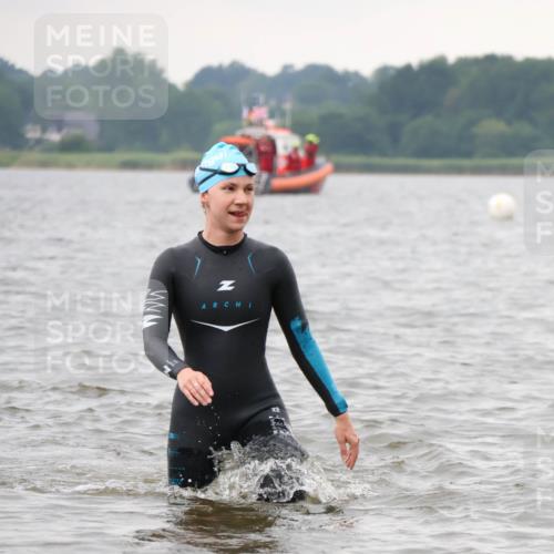 23.06.2024 - Viking Triathlon H.Heesch http://msf.ph/oto/6346112 23.06.2024 10:56:04 Schwimmen 227, 346 meine-sportfotos.de