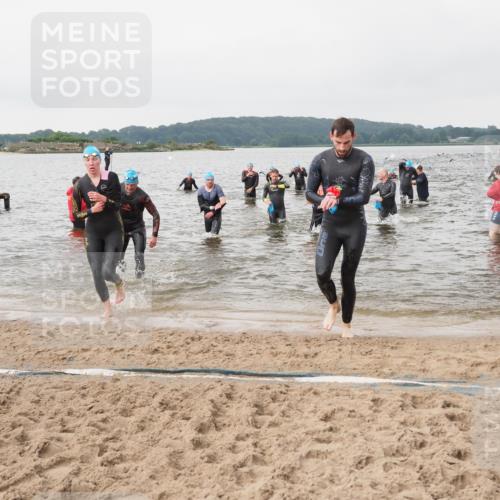23.06.2024 - Viking Triathlon MichiJ http://msf.ph/oto/6346117 23.06.2024 10:40:47 Schwimmen 28, 205, 297, 314, 440, 461, 543 meine-sportfotos.de