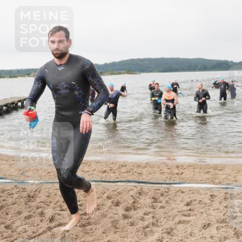 23.06.2024 - Viking Triathlon MichiJ http://msf.ph/oto/6346129 23.06.2024 10:40:49 Schwimmen 28, 205, 297, 314, 420, 440, 461, 543 meine-sportfotos.de