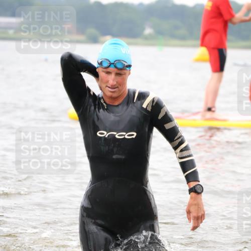 23.06.2024 - Viking Triathlon H.Heesch http://msf.ph/oto/6346153 23.06.2024 10:57:21 Schwimmen 333 meine-sportfotos.de