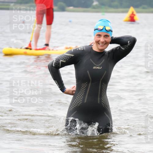 23.06.2024 - Viking Triathlon H.Heesch http://msf.ph/oto/6346166 23.06.2024 10:57:31 Schwimmen 333, 356, 515 meine-sportfotos.de