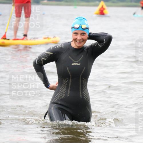 23.06.2024 - Viking Triathlon H.Heesch http://msf.ph/oto/6346168 23.06.2024 10:57:32 Schwimmen 333, 356, 515 meine-sportfotos.de