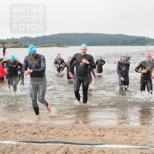 23.06.2024 - Viking Triathlon MichiJ http://msf.ph/oto/6346193 23.06.2024 10:41:10 Schwimmen 90, 135, 167, 180, 288, 344, 367, 449, 450, 512, 634 meine-sportfotos.de
