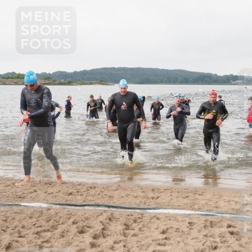 23.06.2024 - Viking Triathlon MichiJ http://msf.ph/oto/6346195 23.06.2024 10:41:11 Schwimmen 90, 135, 167, 180, 288, 344, 367, 449, 450, 512, 634 meine-sportfotos.de