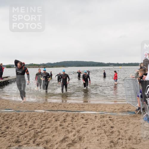 23.06.2024 - Viking Triathlon MichiJ http://msf.ph/oto/6346206 23.06.2024 10:41:20 Schwimmen 38, 138, 174, 288, 344, 512 meine-sportfotos.de