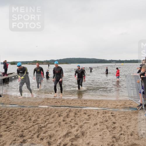 23.06.2024 - Viking Triathlon MichiJ http://msf.ph/oto/6346215 23.06.2024 10:41:22 Schwimmen 38, 138, 174, 288, 344, 512, 610 meine-sportfotos.de