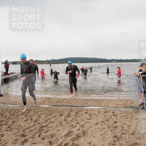 23.06.2024 - Viking Triathlon MichiJ http://msf.ph/oto/6346221 23.06.2024 10:41:24 Schwimmen 38, 138, 174, 288, 512, 610 meine-sportfotos.de