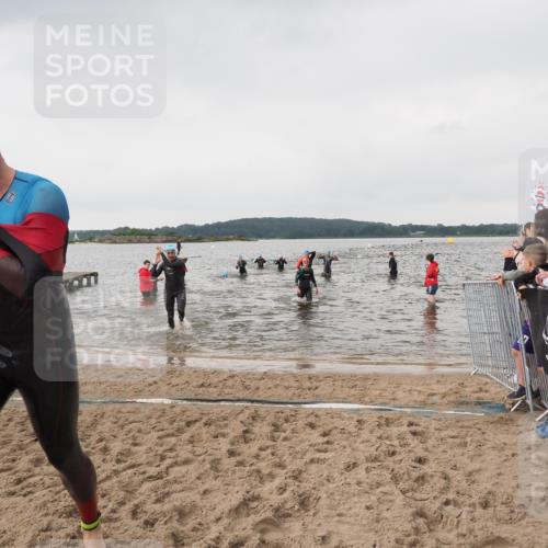 23.06.2024 - Viking Triathlon MichiJ http://msf.ph/oto/6346234 23.06.2024 10:41:28 Schwimmen 38, 174, 419, 610 meine-sportfotos.de