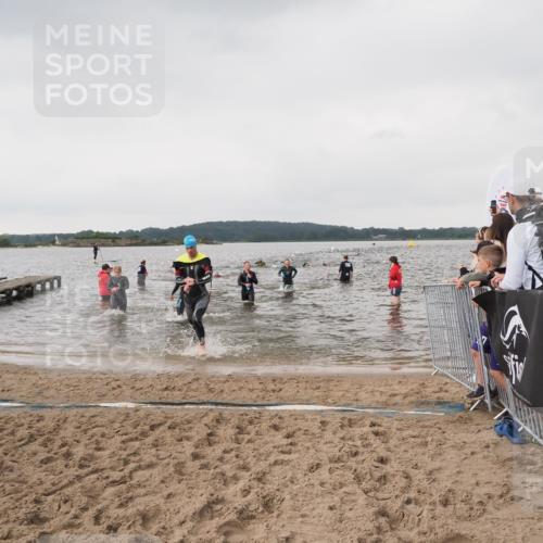 23.06.2024 - Viking Triathlon MichiJ http://msf.ph/oto/6346282 23.06.2024 10:41:41 Schwimmen 15, 82, 161, 250, 419, 455, 553 meine-sportfotos.de