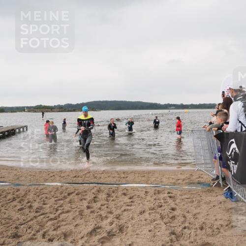 23.06.2024 - Viking Triathlon MichiJ http://msf.ph/oto/6346283 23.06.2024 10:41:41 Schwimmen 15, 82, 161, 250, 419, 455, 553 meine-sportfotos.de