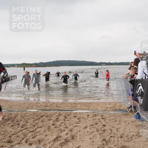 23.06.2024 - Viking Triathlon MichiJ http://msf.ph/oto/6346291 23.06.2024 10:41:43 Schwimmen 15, 82, 161, 250, 455, 553 meine-sportfotos.de