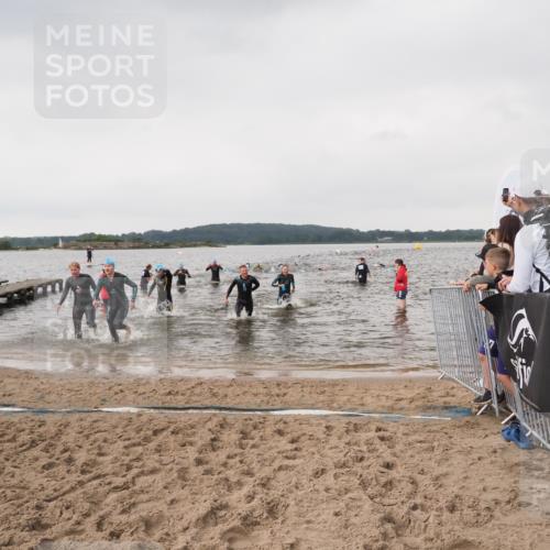 23.06.2024 - Viking Triathlon MichiJ http://msf.ph/oto/6346293 23.06.2024 10:41:44 Schwimmen 15, 82, 161, 250, 287, 455, 553 meine-sportfotos.de