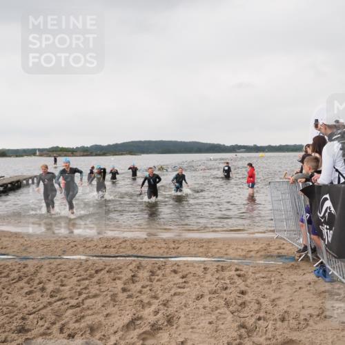 23.06.2024 - Viking Triathlon MichiJ http://msf.ph/oto/6346294 23.06.2024 10:41:44 Schwimmen 15, 82, 161, 250, 287, 455, 553 meine-sportfotos.de