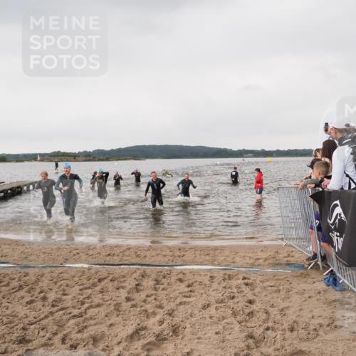 23.06.2024 - Viking Triathlon MichiJ http://msf.ph/oto/6346295 23.06.2024 10:41:44 Schwimmen 15, 82, 161, 250, 287, 455, 553 meine-sportfotos.de