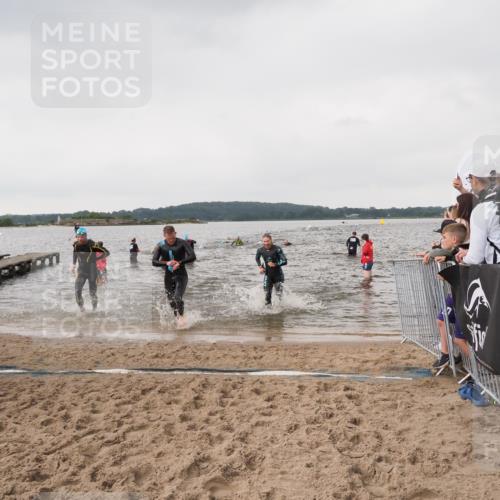 23.06.2024 - Viking Triathlon MichiJ http://msf.ph/oto/6346307 23.06.2024 10:41:47 Schwimmen 15, 82, 161, 251, 287, 455, 553 meine-sportfotos.de