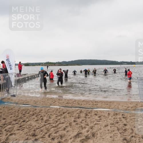 23.06.2024 - Viking Triathlon MichiJ http://msf.ph/oto/6346318 23.06.2024 10:41:56 Schwimmen 171, 251, 287 meine-sportfotos.de