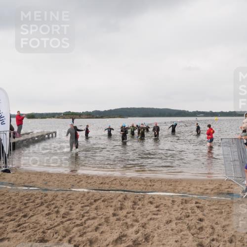 23.06.2024 - Viking Triathlon MichiJ http://msf.ph/oto/6346334 23.06.2024 10:42:01 Schwimmen 133, 171, 251, 437, 647 meine-sportfotos.de