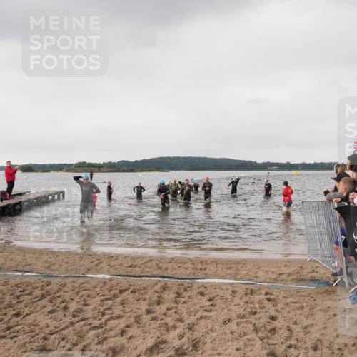 23.06.2024 - Viking Triathlon MichiJ http://msf.ph/oto/6346339 23.06.2024 10:42:02 Schwimmen 133, 171, 437, 647 meine-sportfotos.de