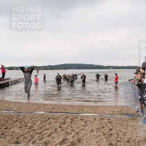 23.06.2024 - Viking Triathlon MichiJ http://msf.ph/oto/6346348 23.06.2024 10:42:04 Schwimmen 133, 171, 437, 522, 647 meine-sportfotos.de