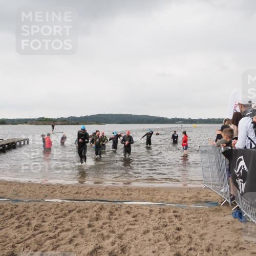 23.06.2024 - Viking Triathlon MichiJ http://msf.ph/oto/6346363 23.06.2024 10:42:08 Schwimmen 27, 93, 133, 171, 210, 320, 321, 437, 497, 522, 647 meine-sportfotos.de