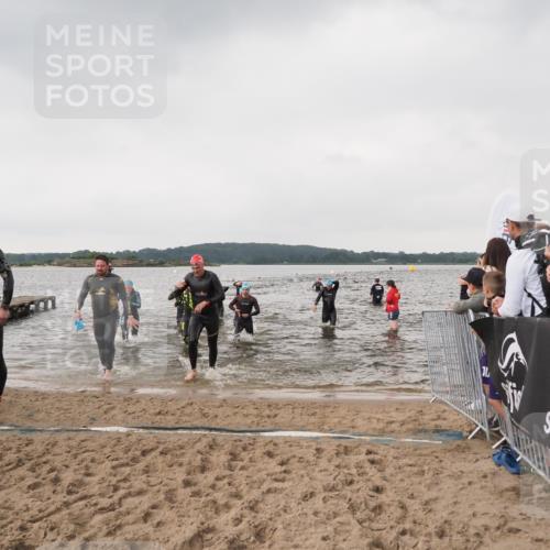 23.06.2024 - Viking Triathlon MichiJ http://msf.ph/oto/6346379 23.06.2024 10:42:13 Schwimmen 27, 93, 133, 210, 320, 321, 437, 497, 522, 647 meine-sportfotos.de