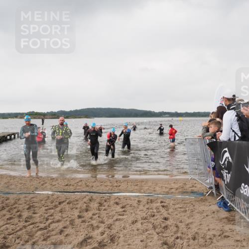 23.06.2024 - Viking Triathlon MichiJ http://msf.ph/oto/6346392 23.06.2024 10:42:16 Schwimmen 27, 93, 133, 210, 271, 320, 321, 497, 522, 647 meine-sportfotos.de