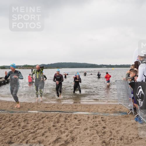 23.06.2024 - Viking Triathlon MichiJ http://msf.ph/oto/6346396 23.06.2024 10:42:16 Schwimmen 27, 93, 133, 210, 271, 320, 321, 497, 522, 647 meine-sportfotos.de