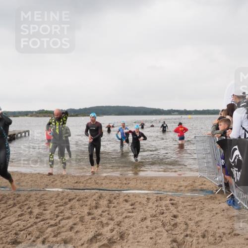 23.06.2024 - Viking Triathlon MichiJ http://msf.ph/oto/6346397 23.06.2024 10:42:17 Schwimmen 27, 93, 210, 271, 320, 321, 497, 522 meine-sportfotos.de
