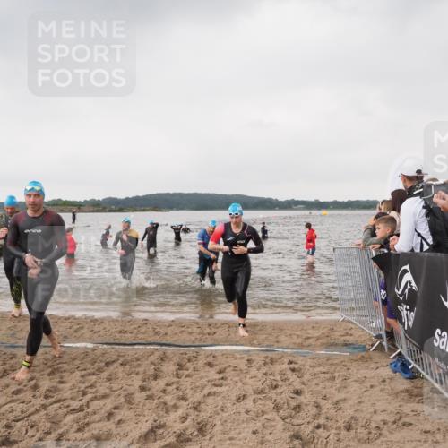 23.06.2024 - Viking Triathlon MichiJ http://msf.ph/oto/6346406 23.06.2024 10:42:19 Schwimmen 27, 93, 210, 271, 320, 321, 497, 522 meine-sportfotos.de