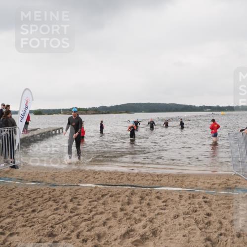 23.06.2024 - Viking Triathlon MichiJ http://msf.ph/oto/6346427 23.06.2024 10:42:26 Schwimmen 271, 352 meine-sportfotos.de