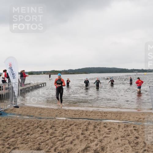 23.06.2024 - Viking Triathlon MichiJ http://msf.ph/oto/6346444 23.06.2024 10:42:34 Schwimmen 115, 352, 639 meine-sportfotos.de