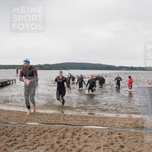 23.06.2024 - Viking Triathlon MichiJ http://msf.ph/oto/6346495 23.06.2024 10:43:08 Schwimmen 67, 78, 109, 152, 163, 172, 196, 222, 244, 277, 338, 466, 471, 500 meine-sportfotos.de