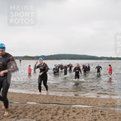 23.06.2024 - Viking Triathlon MichiJ http://msf.ph/oto/6346498 23.06.2024 10:43:10 Schwimmen 67, 78, 109, 163, 187, 196, 244, 277, 338, 466, 500 meine-sportfotos.de