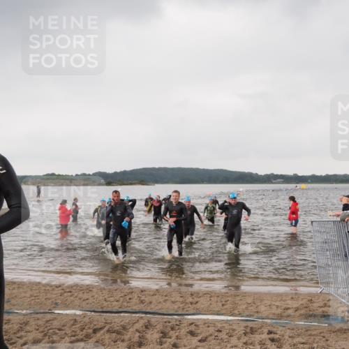 23.06.2024 - Viking Triathlon MichiJ http://msf.ph/oto/6346516 23.06.2024 10:43:15 Schwimmen 67, 78, 109, 187, 196, 244, 268, 277, 392, 466, 500 meine-sportfotos.de