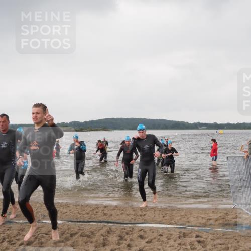 23.06.2024 - Viking Triathlon MichiJ http://msf.ph/oto/6346527 23.06.2024 10:43:18 Schwimmen 67, 78, 109, 187, 244, 268, 277, 323, 392, 466, 500, 508 meine-sportfotos.de