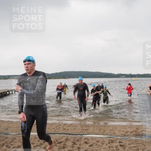 23.06.2024 - Viking Triathlon MichiJ http://msf.ph/oto/6346536 23.06.2024 10:43:20 Schwimmen 78, 109, 187, 244, 268, 277, 323, 392, 466, 500, 508 meine-sportfotos.de