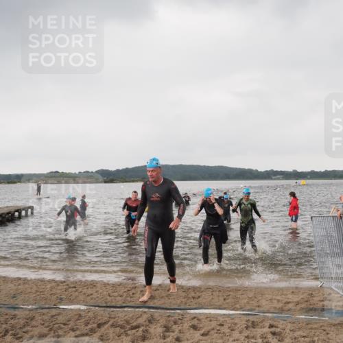 23.06.2024 - Viking Triathlon MichiJ http://msf.ph/oto/6346543 23.06.2024 10:43:21 Schwimmen 187, 239, 244, 268, 277, 323, 392, 466, 500, 508 meine-sportfotos.de