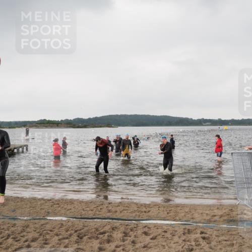 23.06.2024 - Viking Triathlon MichiJ http://msf.ph/oto/6346563 23.06.2024 10:43:26 Schwimmen 65, 239, 268, 323, 392, 508, 633 meine-sportfotos.de