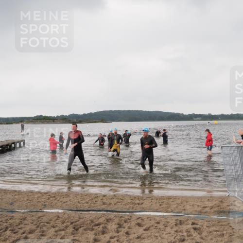 23.06.2024 - Viking Triathlon MichiJ http://msf.ph/oto/6346569 23.06.2024 10:43:27 Schwimmen 65, 239, 268, 323, 508, 633 meine-sportfotos.de