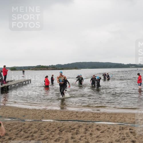 23.06.2024 - Viking Triathlon MichiJ http://msf.ph/oto/6346600 23.06.2024 10:43:35 Schwimmen 65, 239, 347, 496, 537, 633 meine-sportfotos.de